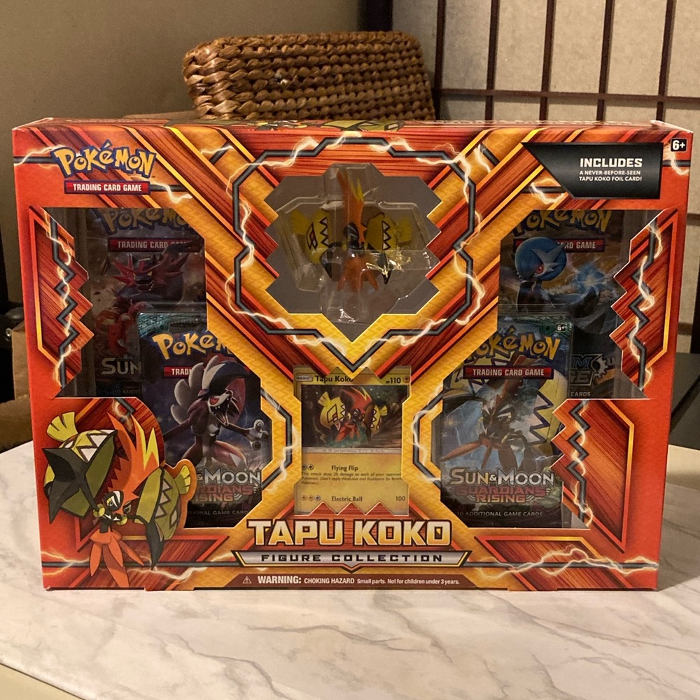 Pokémon TCG: Tapu Koko Figure Collection